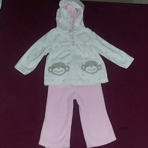 Carter's fleece outfit